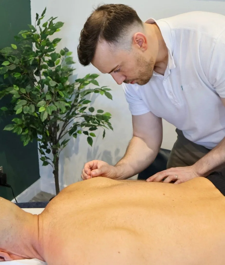 Sports and deep tissue back massage in Rainham, Medway